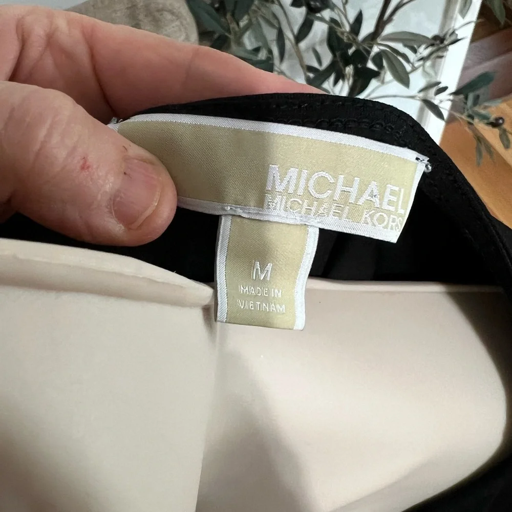Michael Kors M Cut Out  sleeve - size M‎
